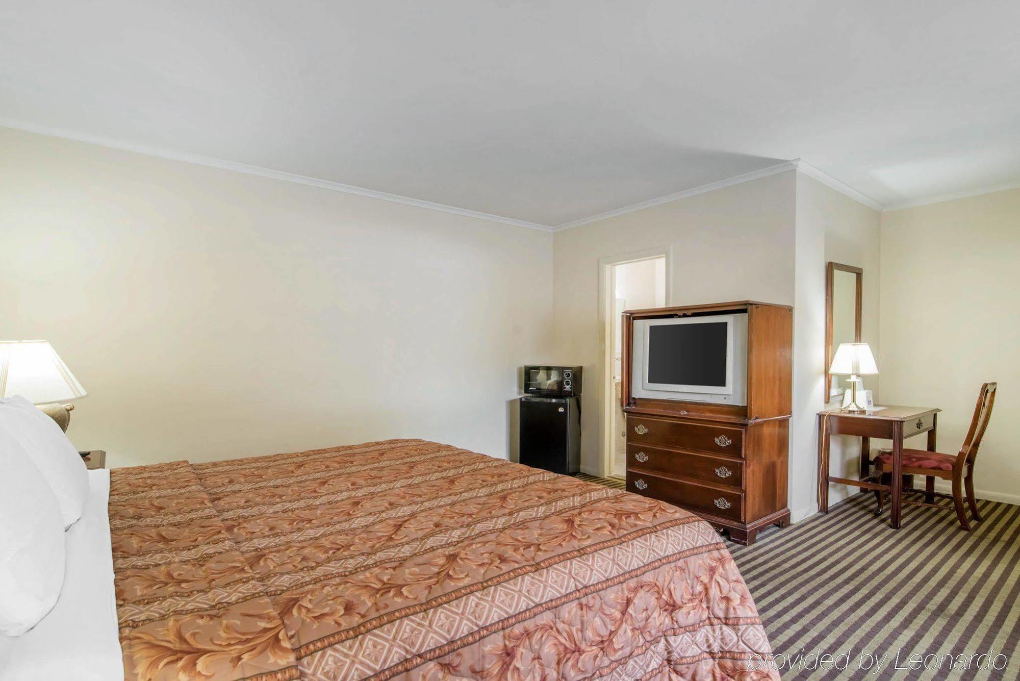 Kingston Motel Экстерьер фото