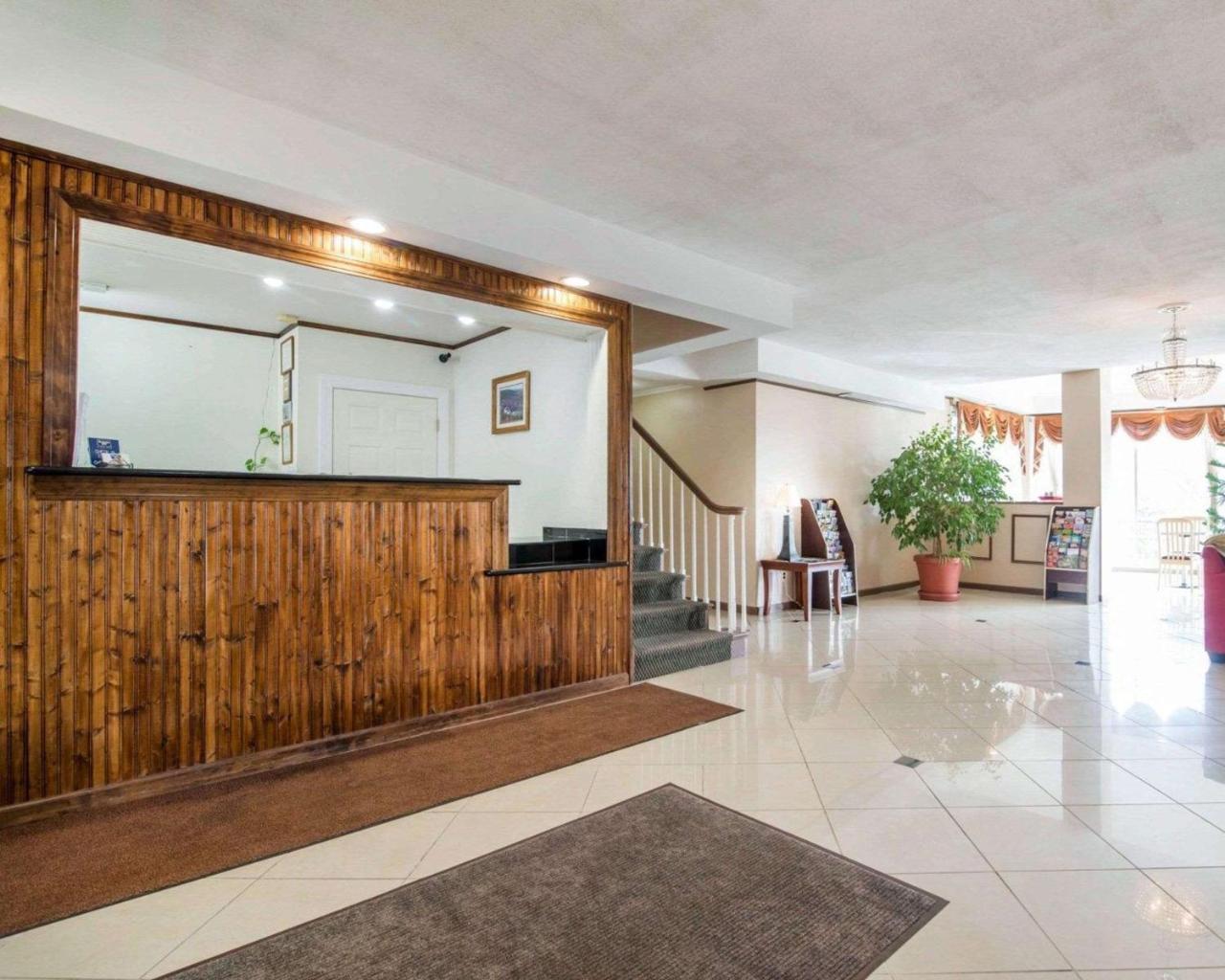 Kingston Motel Экстерьер фото